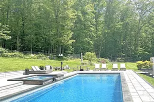 1570 Journeys End Rd, Croton on Hudson, NY 10520 - Photo 41