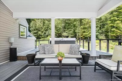 1570 Journeys End Road, Croton on Hudson, NY 10520 - Photo 35