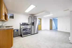 118 Coolidge Ave, Amityville, NY 11701 - Photo 19