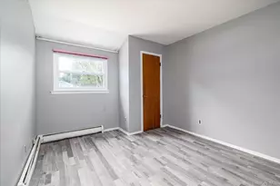 118 Coolidge Ave, Amityville, NY 11701 - Photo 11