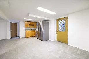 118 Coolidge Ave, Amityville, NY 11701 - Photo 21