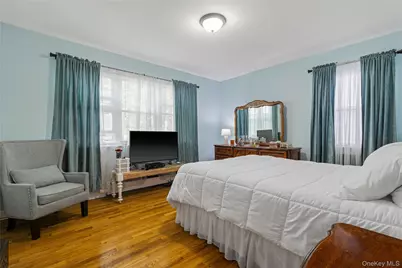 2824 Zulette Avenue, Bronx, NY 10461 - Photo 23