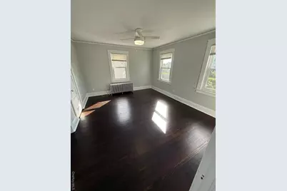 11 North Street, Glen Cove, NY 11542 - Photo 5