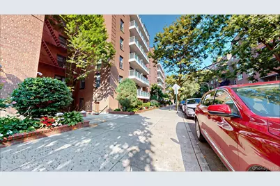 83-40 Austin Street #1T, Kew Gardens, NY 11425 - Photo 1