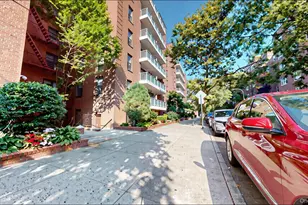 83-40 Austin St, Kew Gardens, NY 11425 - Photo 1