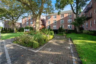 16 Main #3C, East Rockaway, NY 11518 - Photo 3