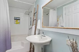 8 N Railroad Ave, Jamesport, NY 11901 - Photo 13