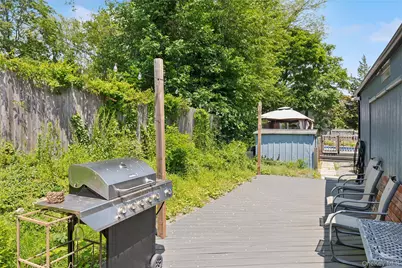 8 North Railroad Avenue, Jamesport, NY 11901 - Photo 31