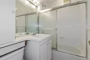 15 Canterbury Rd, Great Neck, NY 11021 - Photo 11