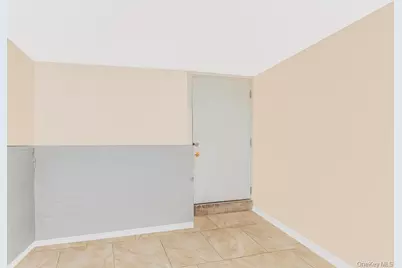 1283 E 223rd Street, Bronx, NY 10466 - Photo 9