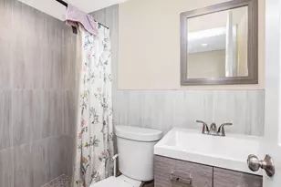 1283 E 223rd St, Bronx, NY 10466 - Photo 29