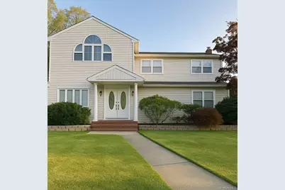 200 Saint Regis Drive, Massapequa, NY 11762 - Photo 1