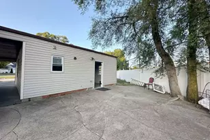 200 St Regis Dr, Massapequa, NY 11762 - Photo 13