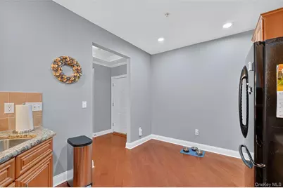 423 Regency Drive, Fishkill, NY 12524 - Photo 9