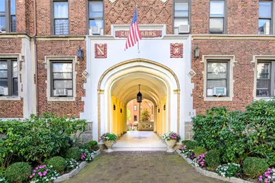 31 Pondfield Road W #63, Bronxville, NY 10708 - Photo 1