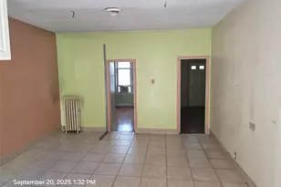 67-66 79th St, Middle Village, NY 11379 - Photo 19