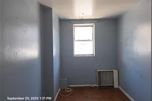 67-66 79th St, Middle Village, NY 11379 - Photo 15