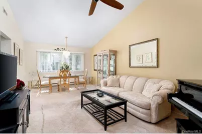 182 Strathmore Gate Drive, Stony Brook, NY 11790 - Photo 3