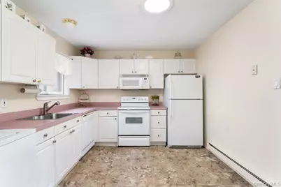 182 Strathmore Gate Drive, Stony Brook, NY 11790 - Photo 7