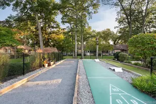 182 Strathmore Gate Dr, Stony Brook, NY 11790 - Photo 23