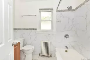 106 Grandview Ave, Great Neck, NY 11020 - Photo 13