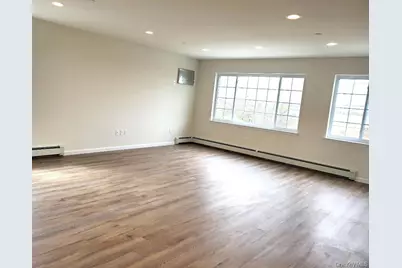 6261 Decosta Avenue, Arverne, NY 11692 - Photo 15