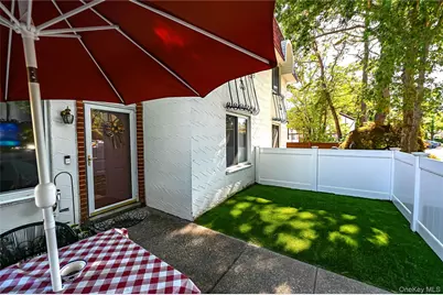 673 Blue Ridge Drive, Medford, NY 11763 - Photo 3