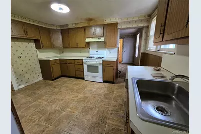 229 Rushmore Avenue, Carle Place, NY 11514 - Photo 11