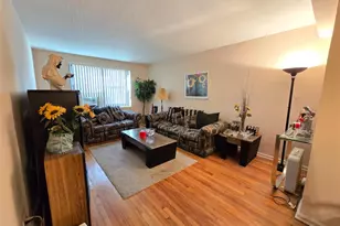 229 Rushmore Ave, Carle Place, NY 11514 - Photo 3