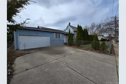 229 Rushmore Avenue, Carle Place, NY 11514 - Photo 15