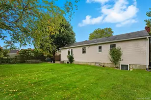 45 Lukens Ave, Brentwood, NY 11717 - Photo 3