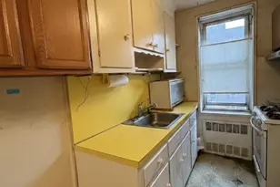 33-25 90th St, Jackson Heights, NY 11372 - Photo 7