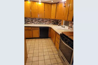 13512 223rd Street, Springfield Gardens, NY 11413 - Photo 5