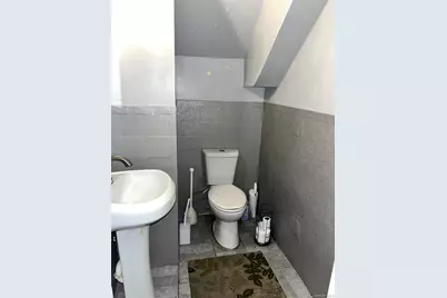 13512 223rd Street, Springfield Gardens, NY 11413 - Photo 7