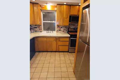 13512 223rd Street, Springfield Gardens, NY 11413 - Photo 5