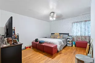 135-12 223rd St, Springfield Gardens, NY 11413 - Photo 9