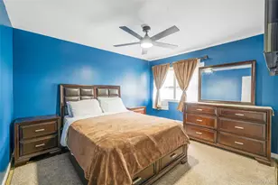 14 Dartmouth Dr, Bay Shore, NY 11706 - Photo 21