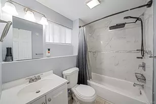 14 Dartmouth Dr, Bay Shore, NY 11706 - Photo 15