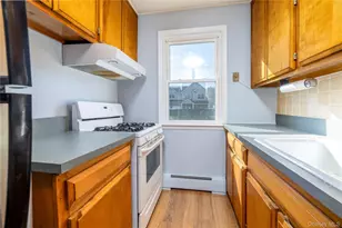 4030 Jerusalem Ave, Seaford, NY 11783 - Photo 13