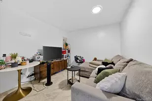 917 Fox St, Bronx, NY 10459 - Photo 17