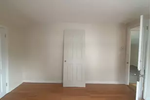 1361 Star Ave, Elmont, NY 11003 - Photo 23