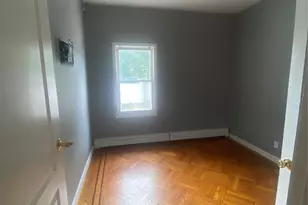 1361 Star Ave, Elmont, NY 11003 - Photo 35