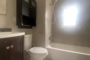 1361 Star Ave, Elmont, NY 11003 - Photo 39