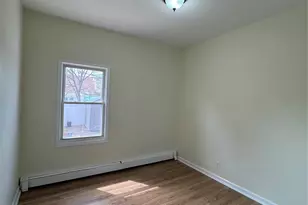 1361 Star Ave, Elmont, NY 11003 - Photo 17