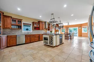 506 Moriches-Middle Island Road, Manorville, NY 11949 - Photo 23