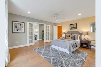 506 Moriches Middle Island Road, Manorville, NY 11949 - Photo 35