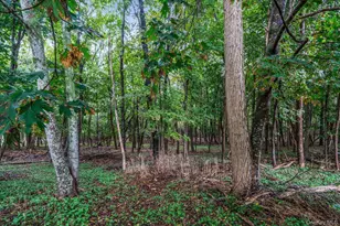 9450 Old Sound Ave, Mattituck, NY 11952 - Photo 33