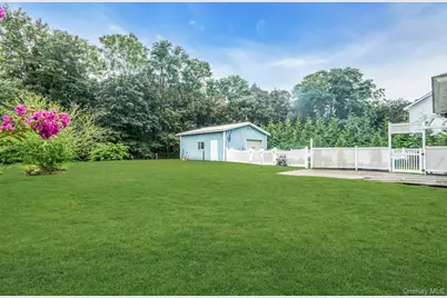 9450 Old Sound Avenue, Mattituck, NY 11952 - Photo 31