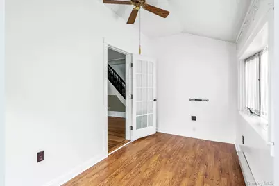 9450 Old Sound Avenue, Mattituck, NY 11952 - Photo 19