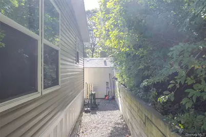 1795 Osborne Avenue #75, Riverhead, NY 11901 - Photo 29